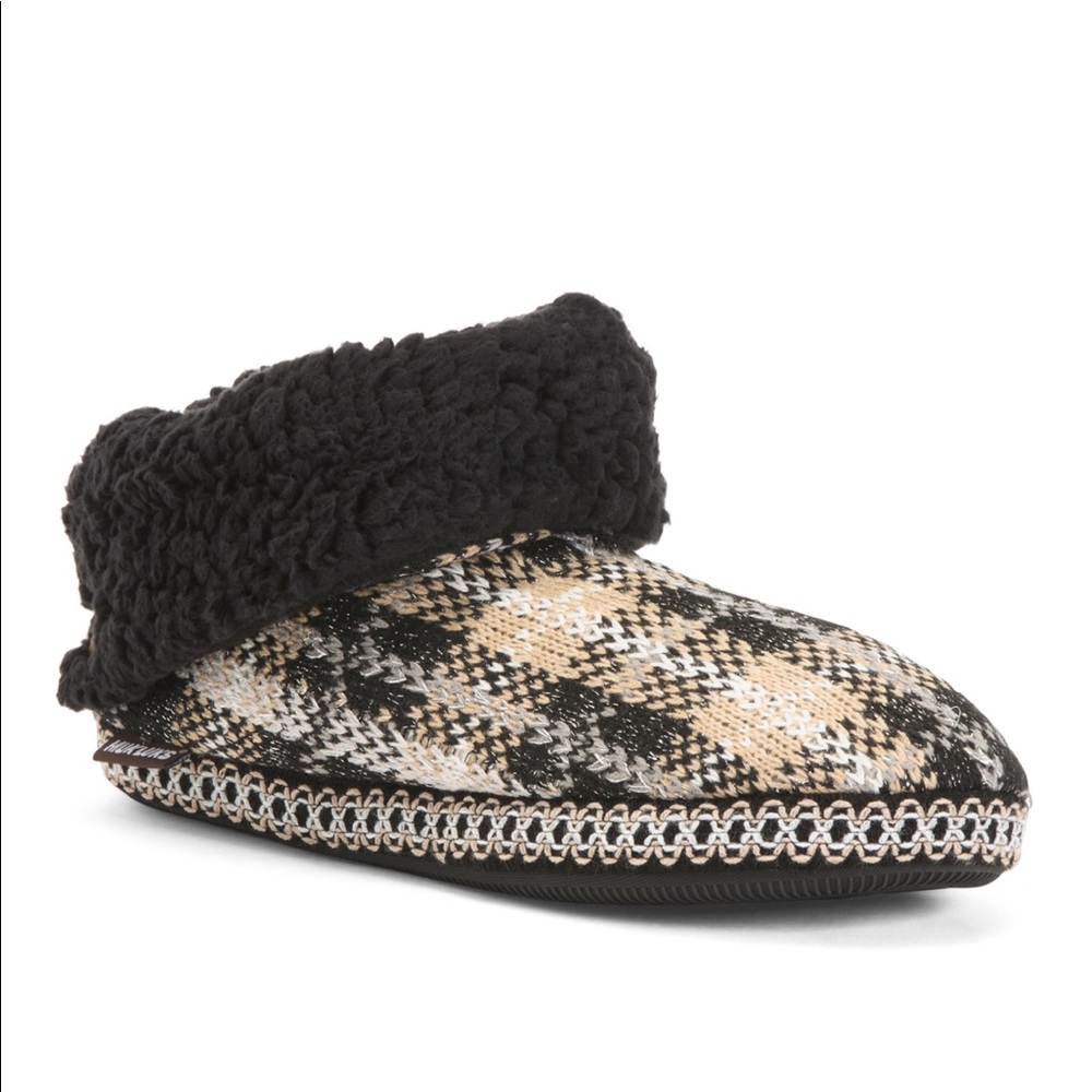 Melinda Furpa Cuff BT.